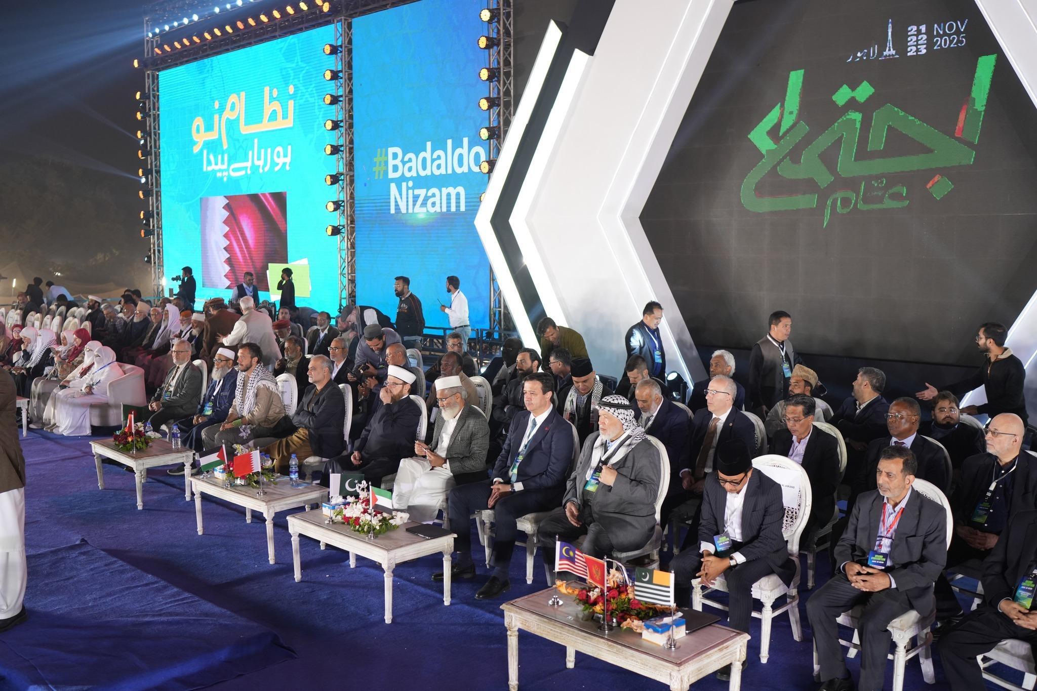 Global Session “Nizam-e-No Ho Raha Hai Paida” Brings Together Delegates from 40 Countries